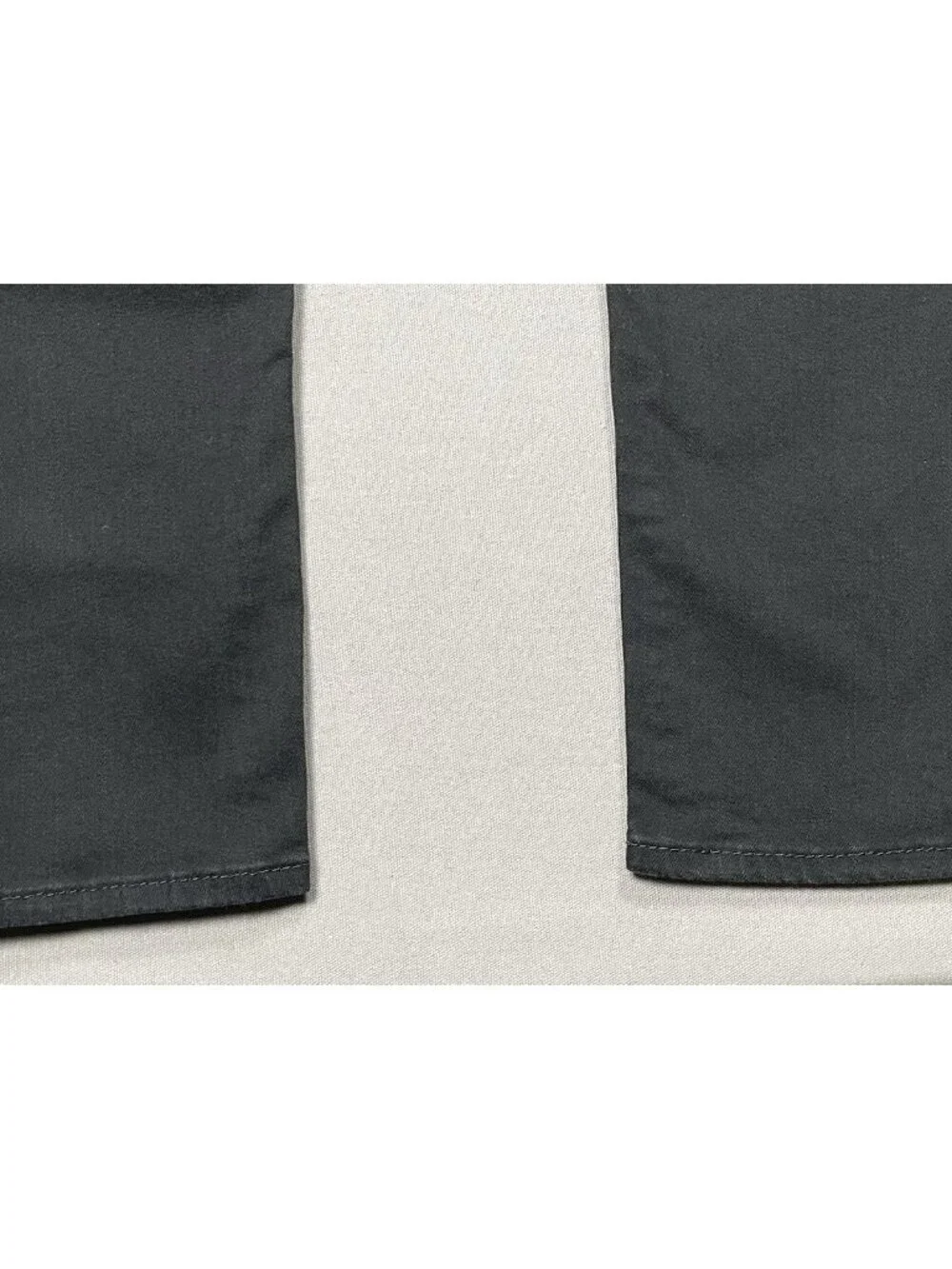 True Religion Rocco Relaxed Skinny Flap Pocket Black Jeans - Men Size 27 X 33